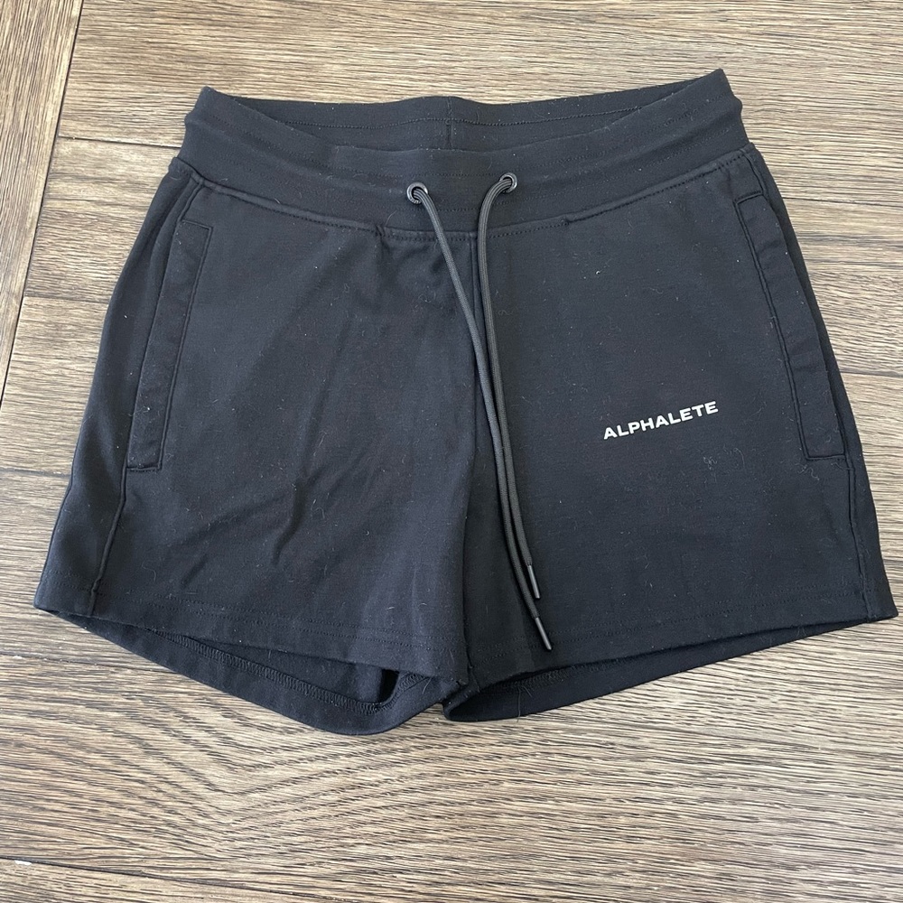 Alphalete Lounge Shorts